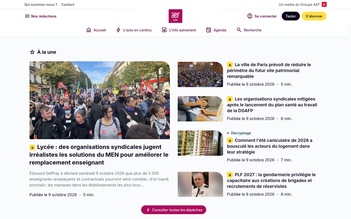 Page d'accueil du site AEF Info en version non connectée : bandeau de navigation, rubrique « À la une » avec un article principal et quatre dépêches